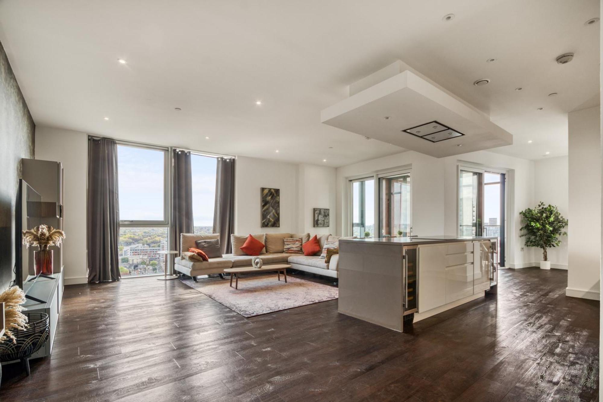 Stunning 360º View Luxurious Penthouse Lejlighed London Eksteriør billede