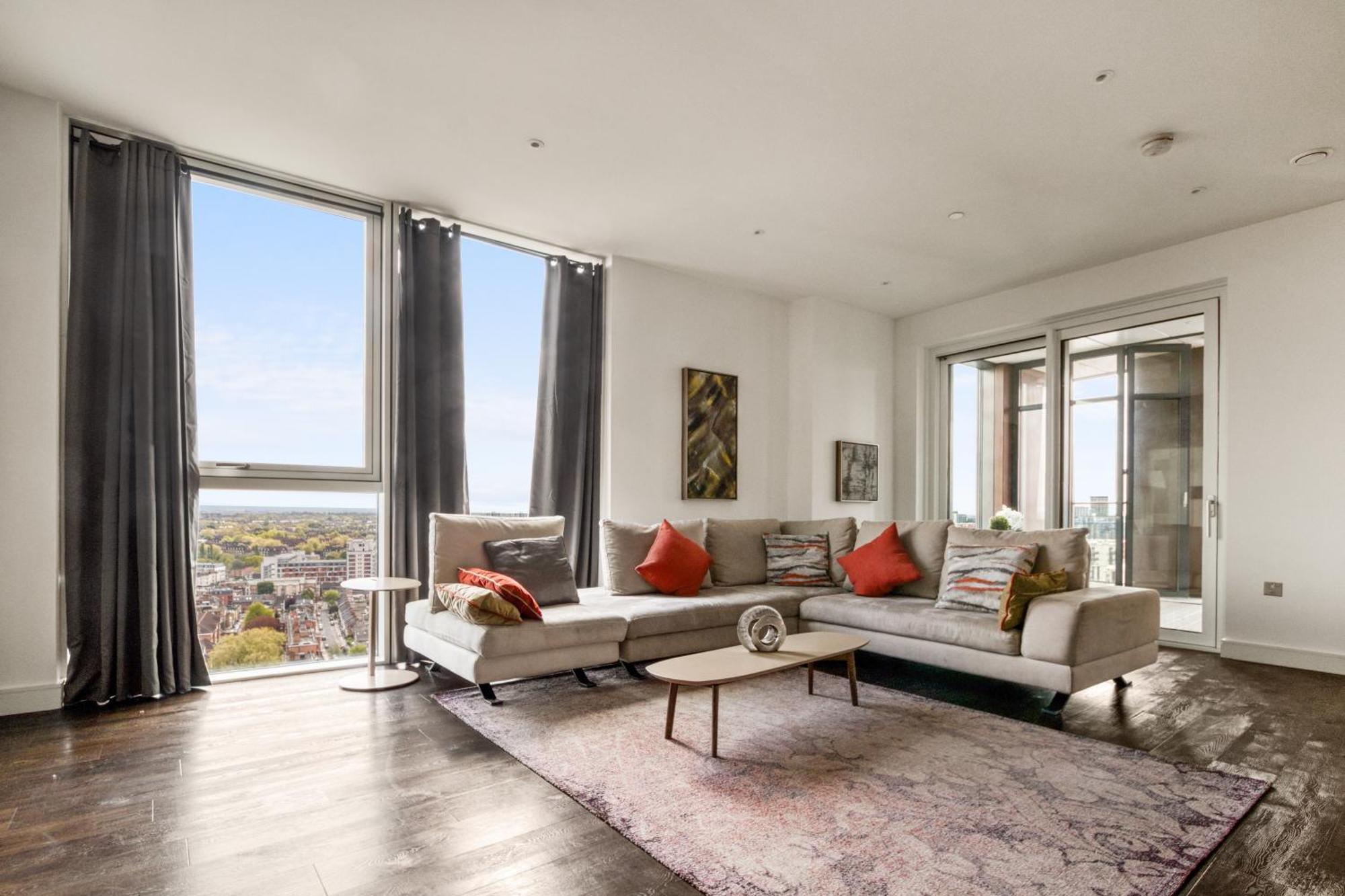 Stunning 360º View Luxurious Penthouse Lejlighed London Eksteriør billede