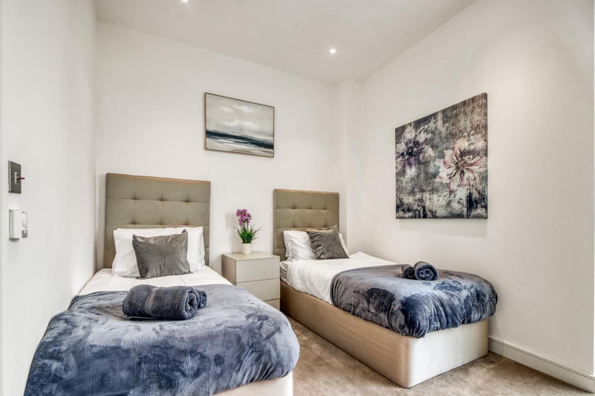 Stunning 360º View Luxurious Penthouse Lejlighed London Eksteriør billede