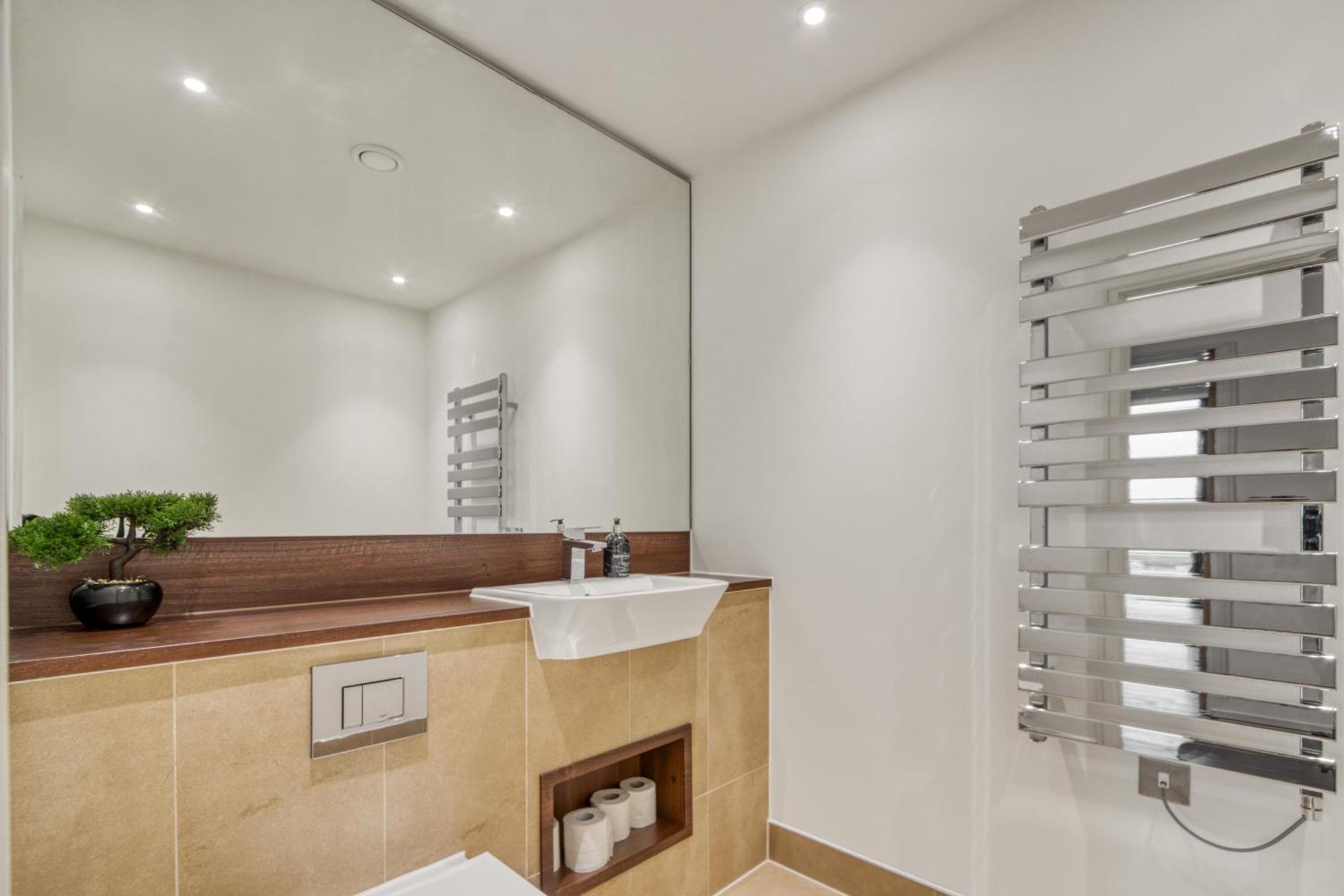 Stunning 360º View Luxurious Penthouse Lejlighed London Eksteriør billede